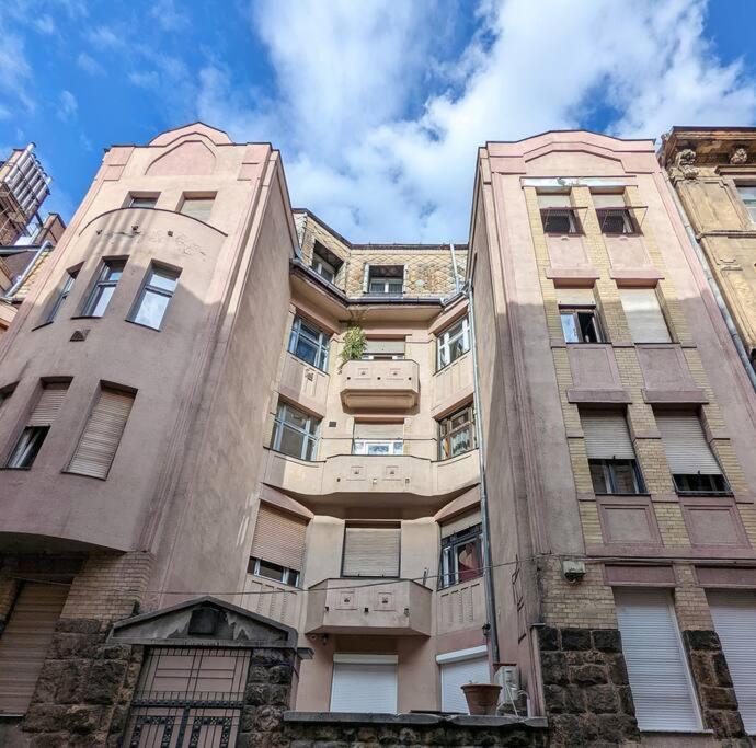 Spacious 4Br Oasis In Central Budapest - Bp Sky Zewnętrze zdjęcie